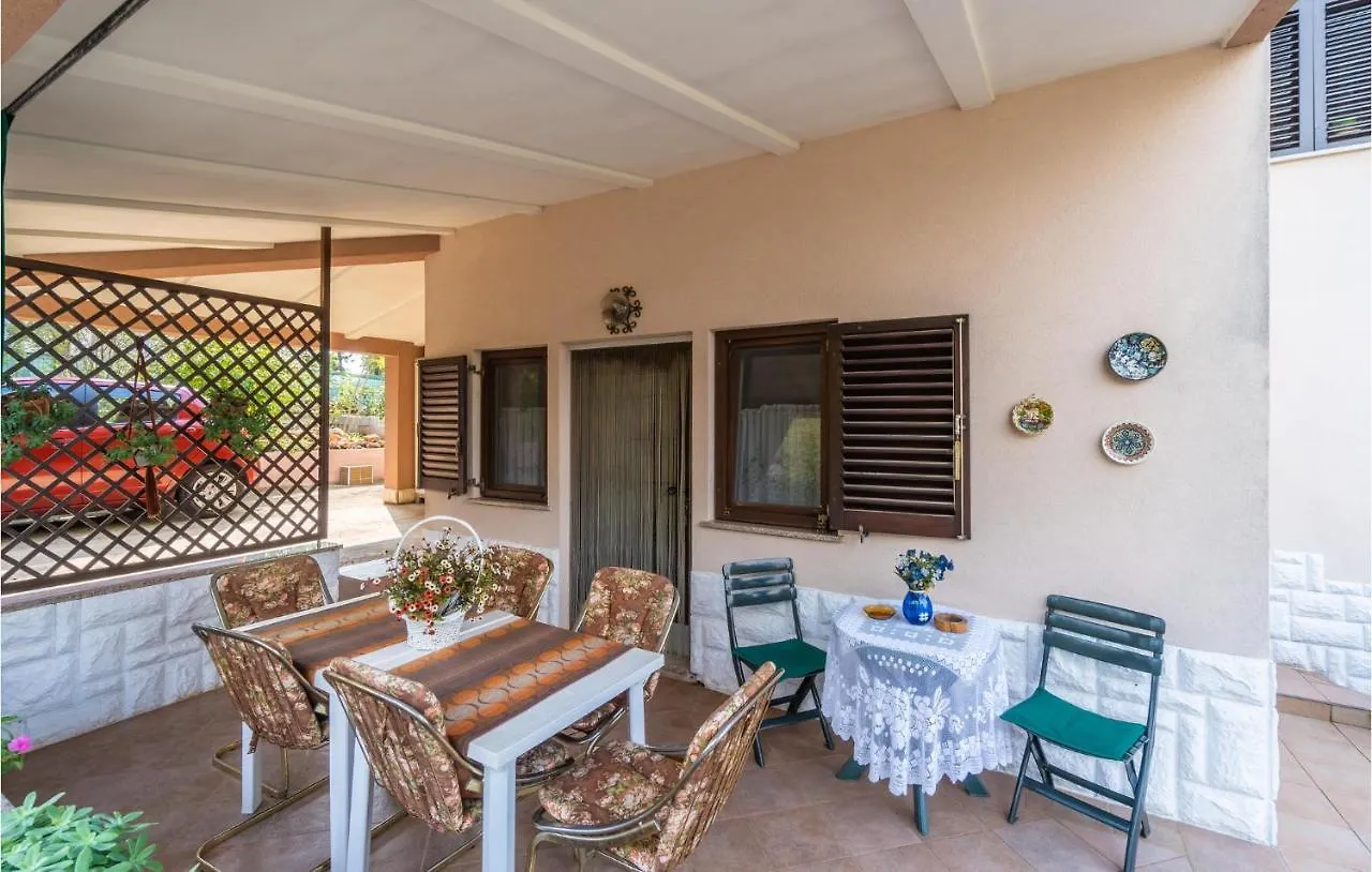 Pet Friendly Apartment In Pavicini With Wifi 0*,  Croatia