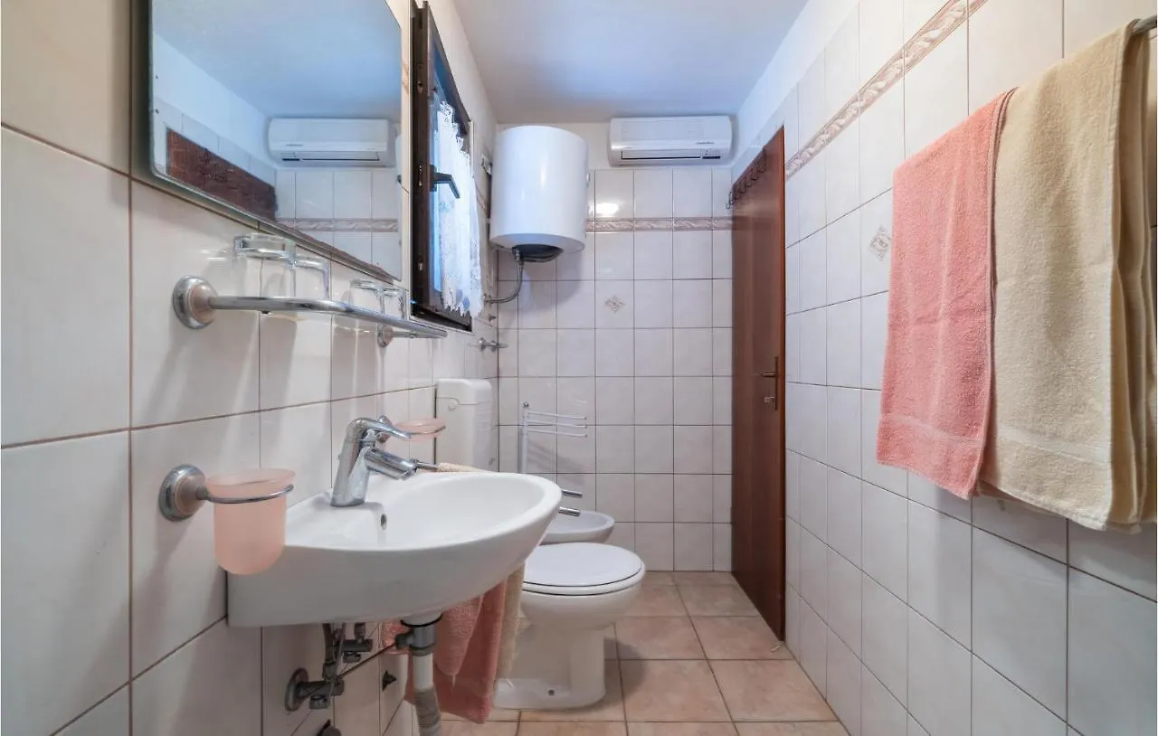 Pet Friendly Apartment In Pavicini With Wifi Croatia